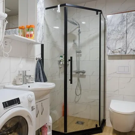 Dolly Apartment